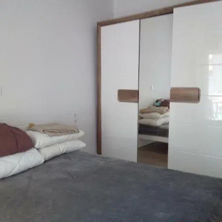 Modern Near The Sea And Acropolis Αθήνα